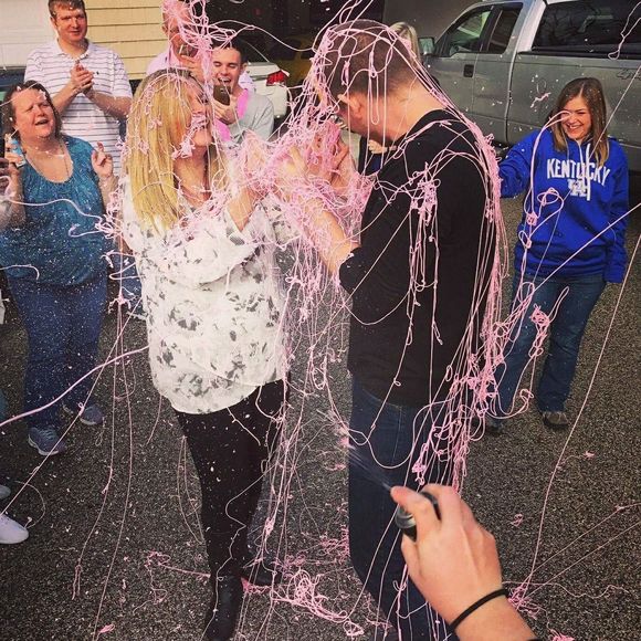 Meet your Posher, Nicole - Picture 1 of 1