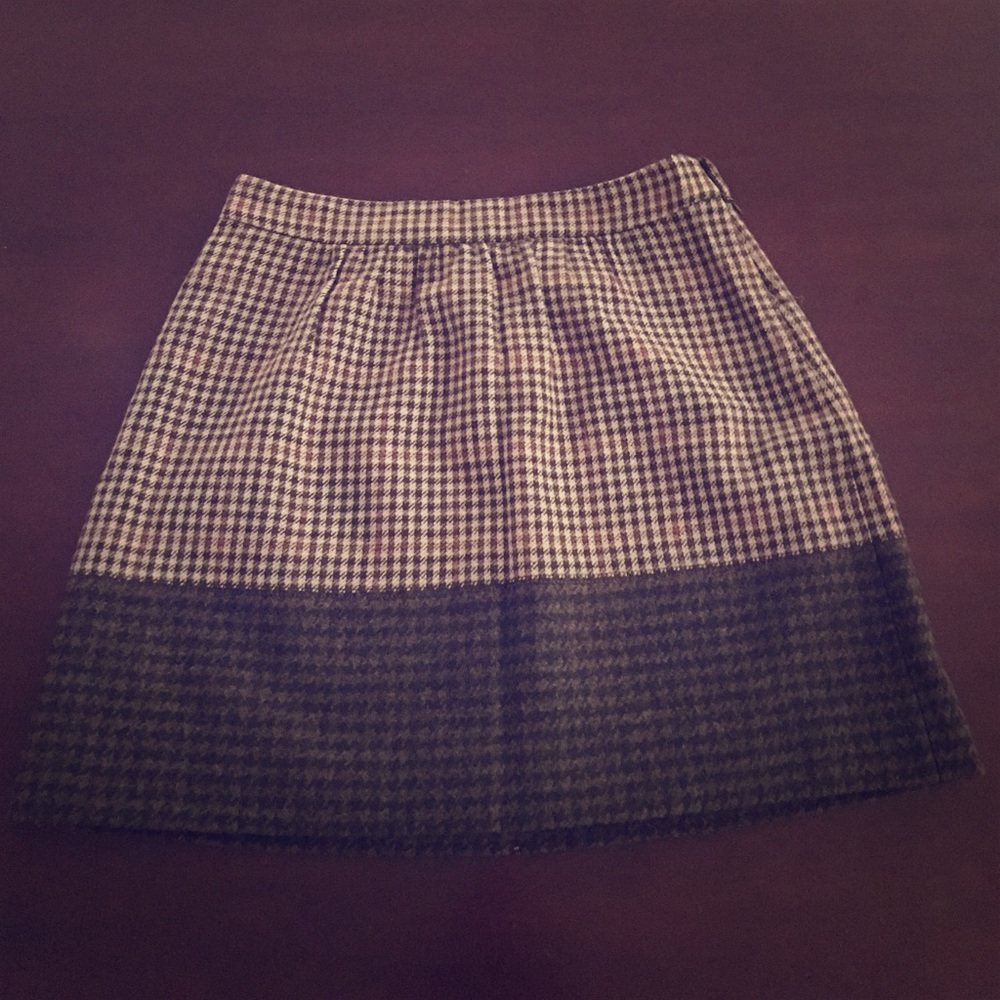 J Crew short tweed skirt
