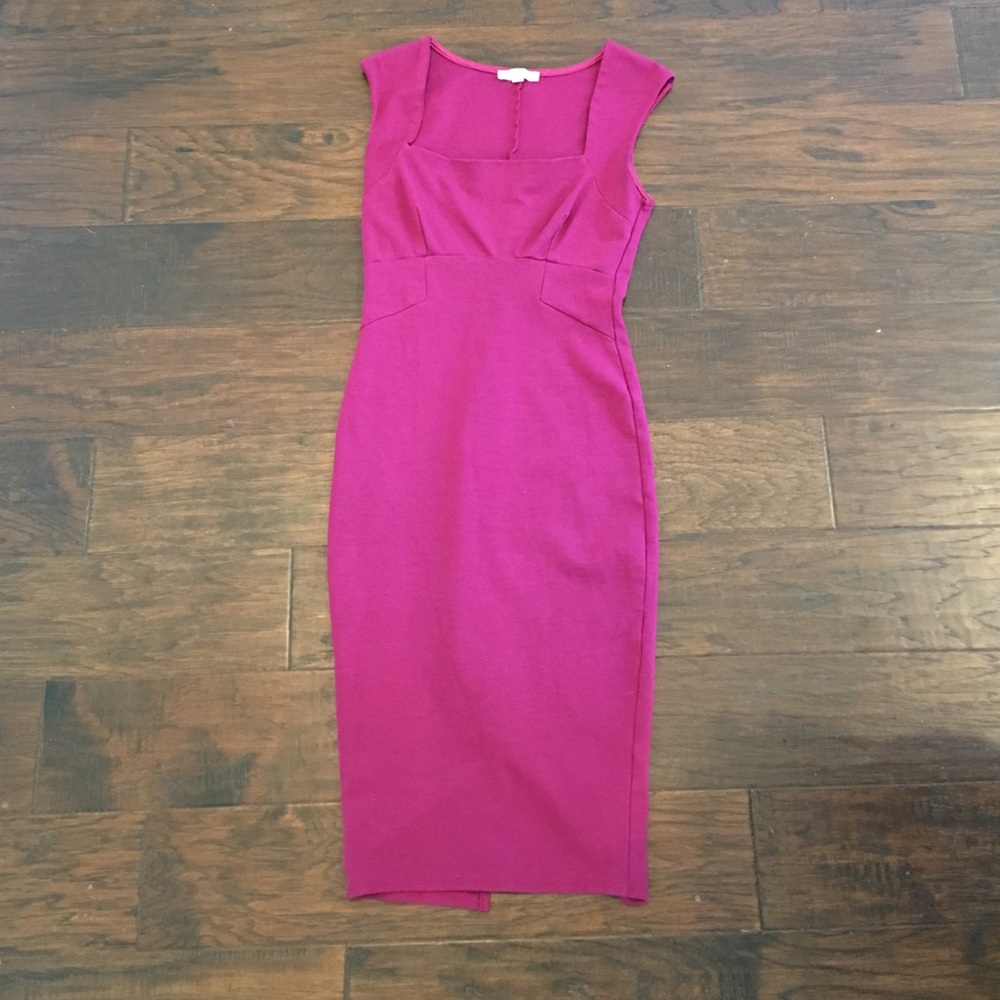 CHIC DRESS