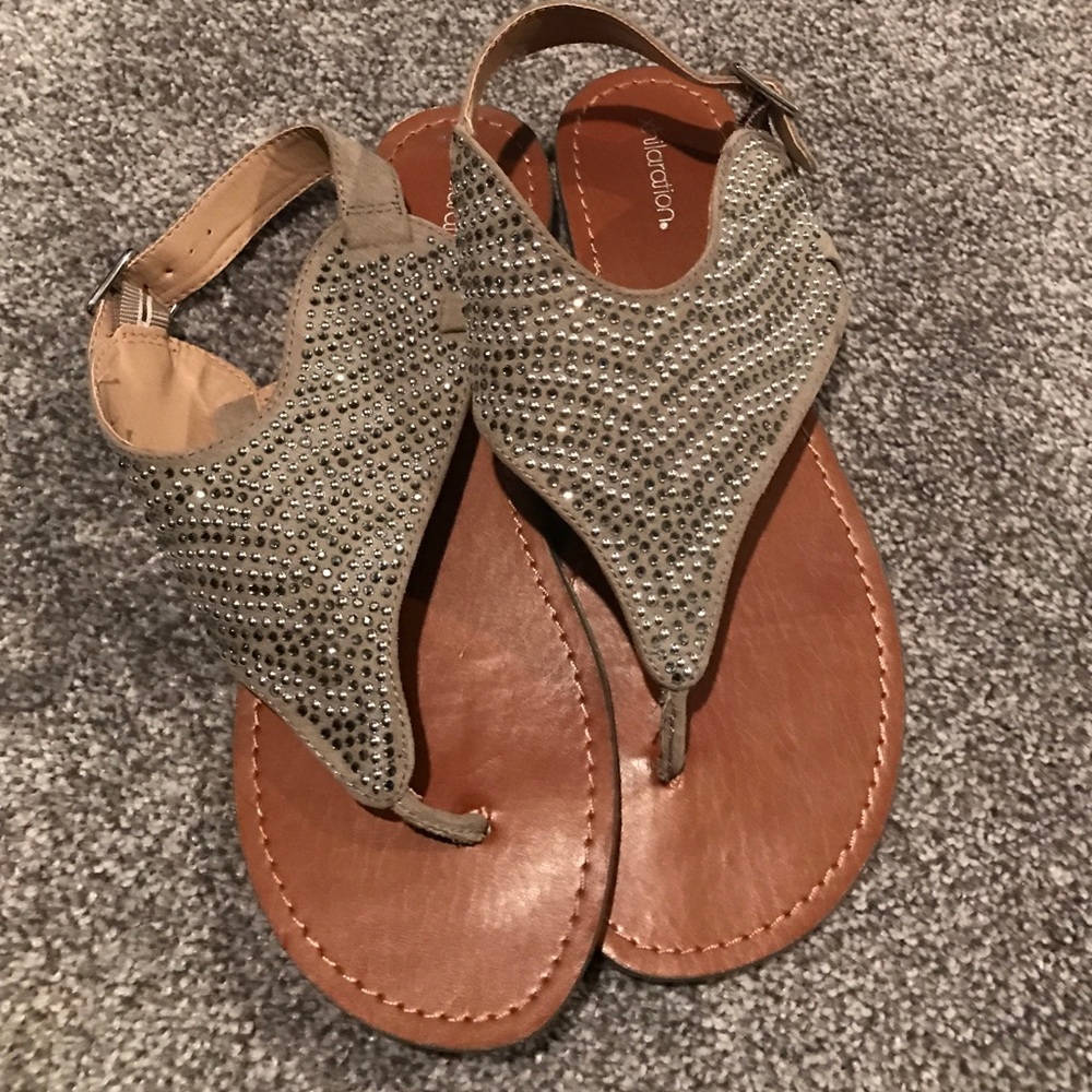 Sandals size 8