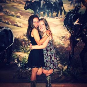 Meet your Posher, Vanessa