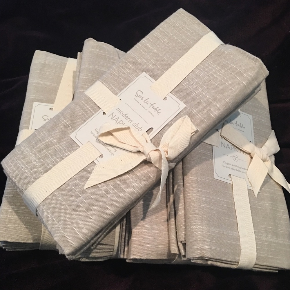 SUR LA TABLE Modern Slub Napkins, Set of 4