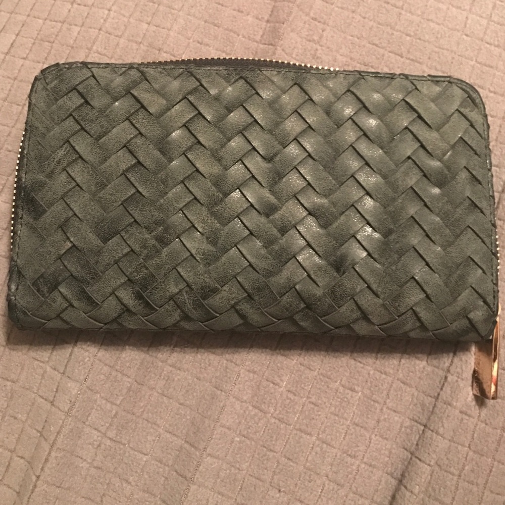 Deux Lux Mott Zip Wallet
