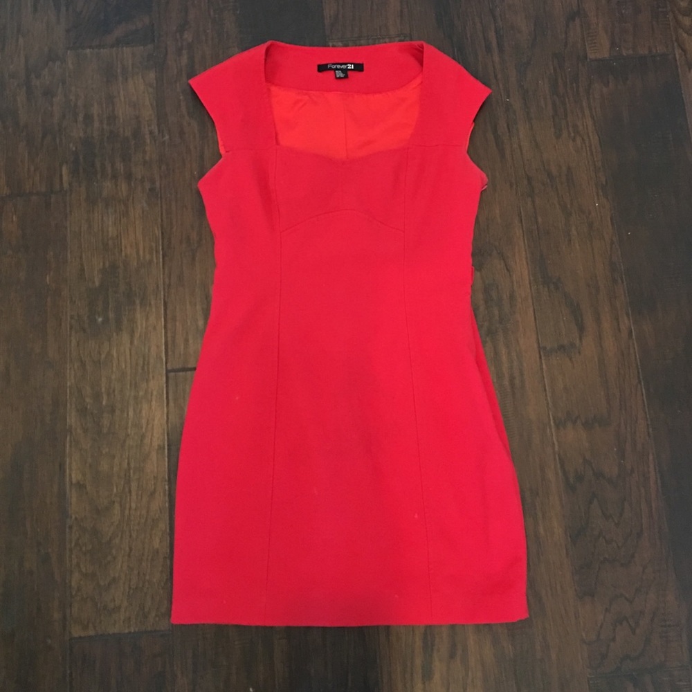 CHIC DRESS