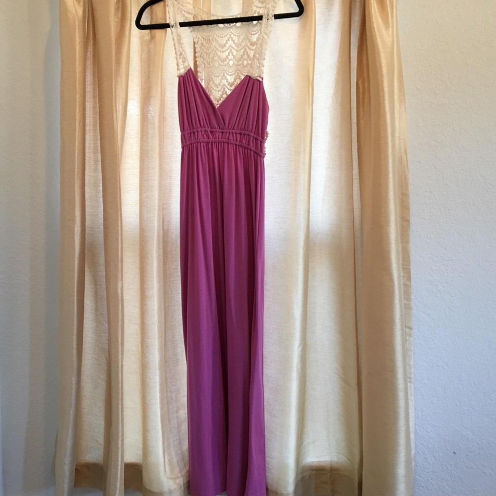 MAXI DRESS