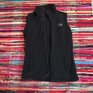 North face flash dry vest