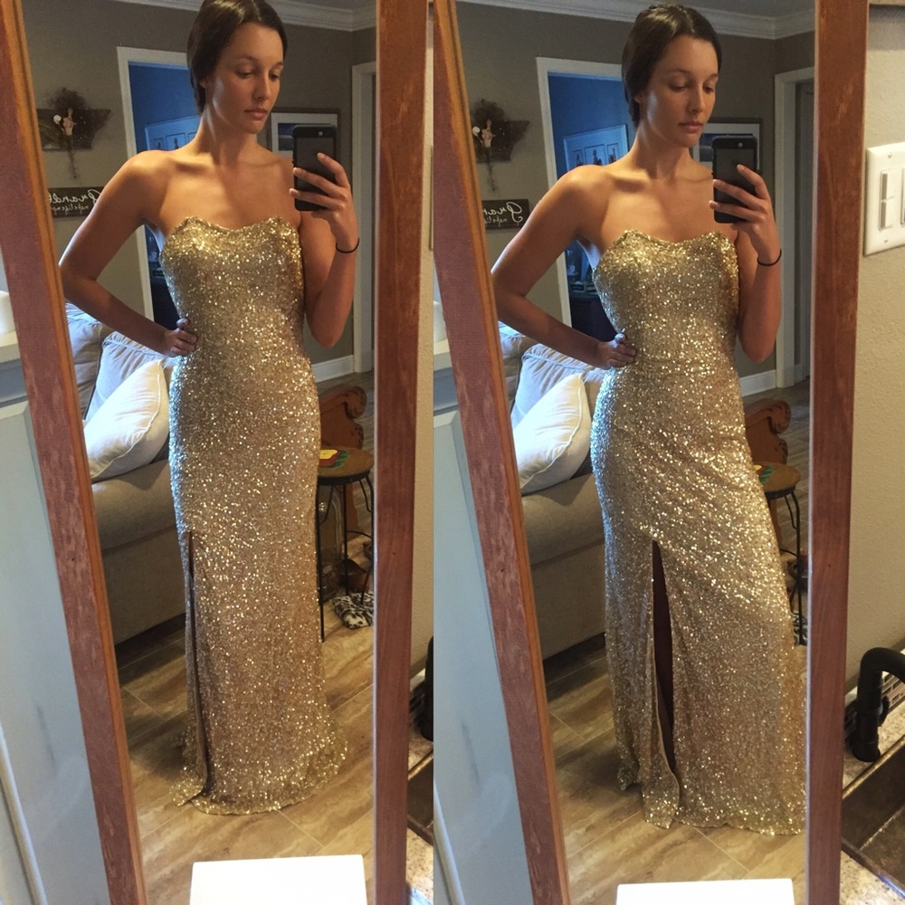 Scala, size 0, gold sequin, full length, slit