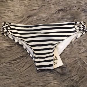 Billiabong cheeky bikini bottoms