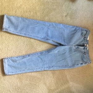 light wash mom jeans