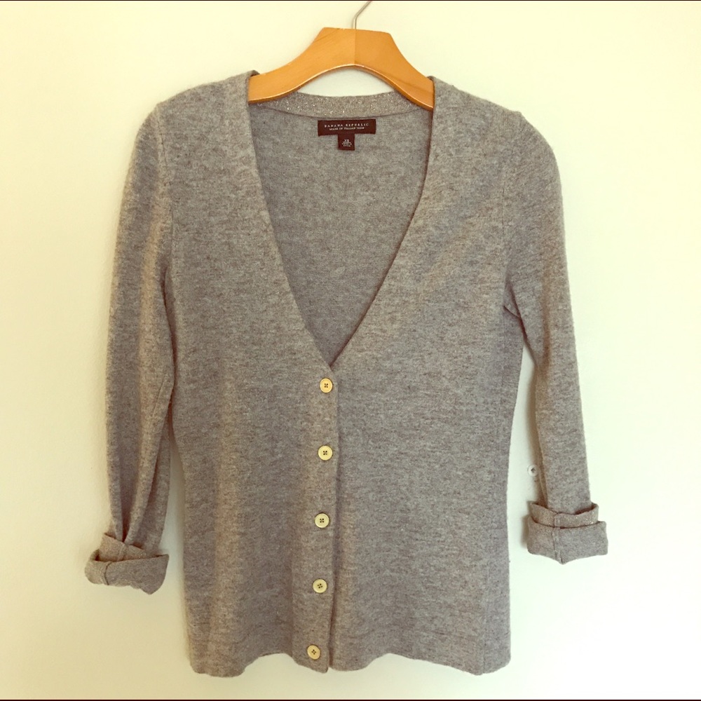Banana Republic Wool/Cashmere blend Cardigan