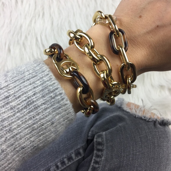 Michael Kors gold tortoise chain toggle bracelet - Picture 2 of 4