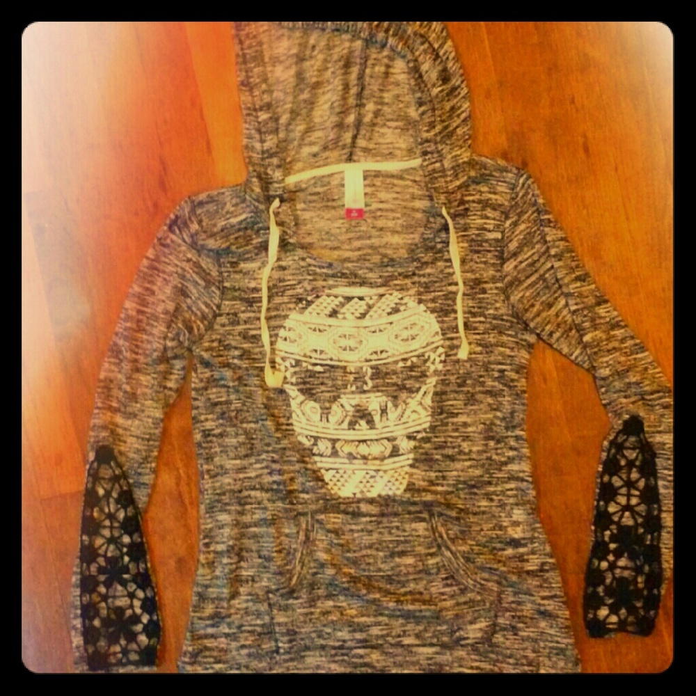 No Boundaries Hoodie