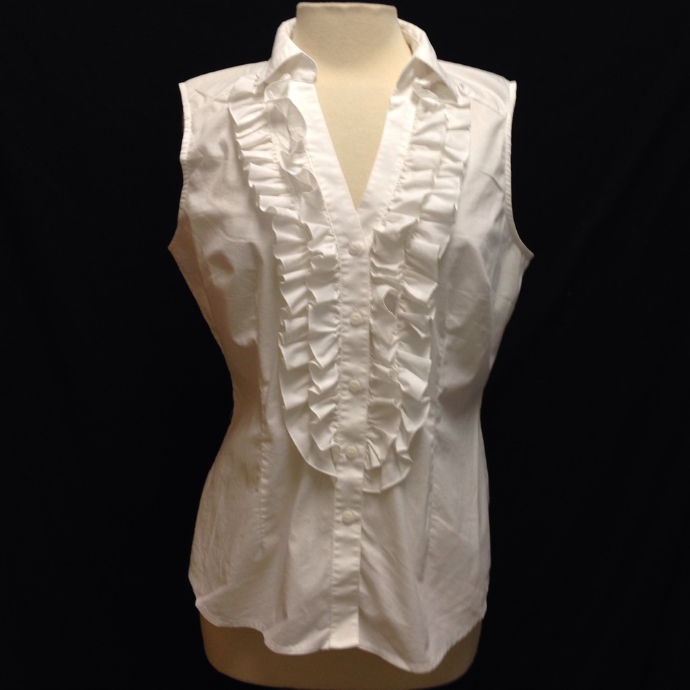 Worthington Ruffle Collared Sleeveless Top