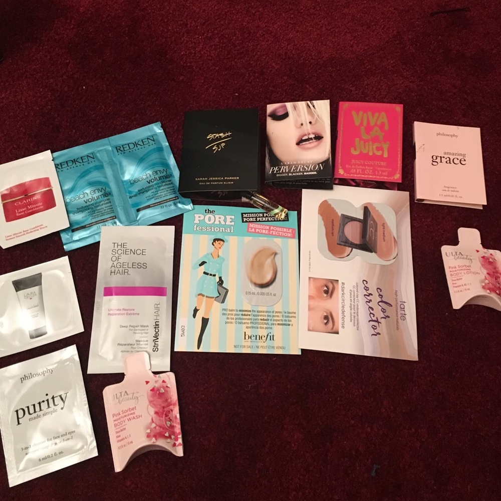 FREE SAMPLES WITH EVERY ORDER