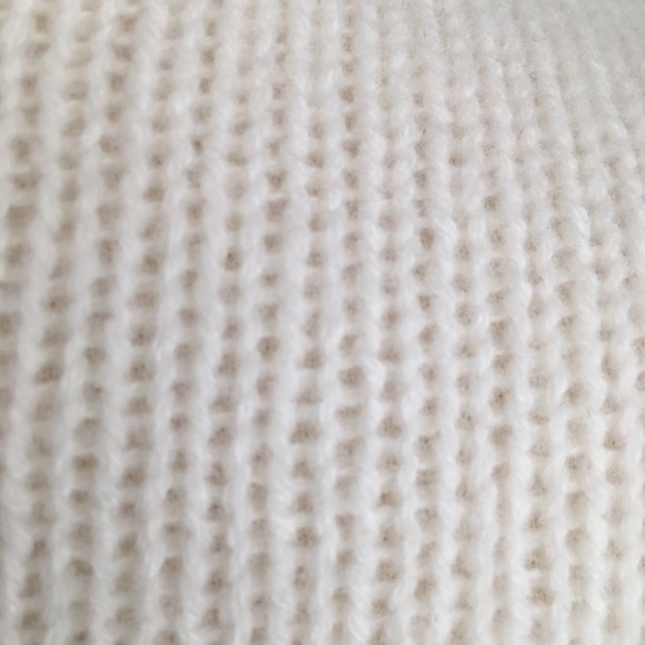 MIU MIU white crop sweater, AUTHENTIC! - Picture 3 of 8