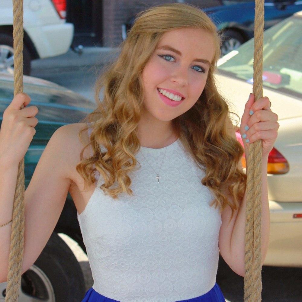 Meet your Posher, Chloe