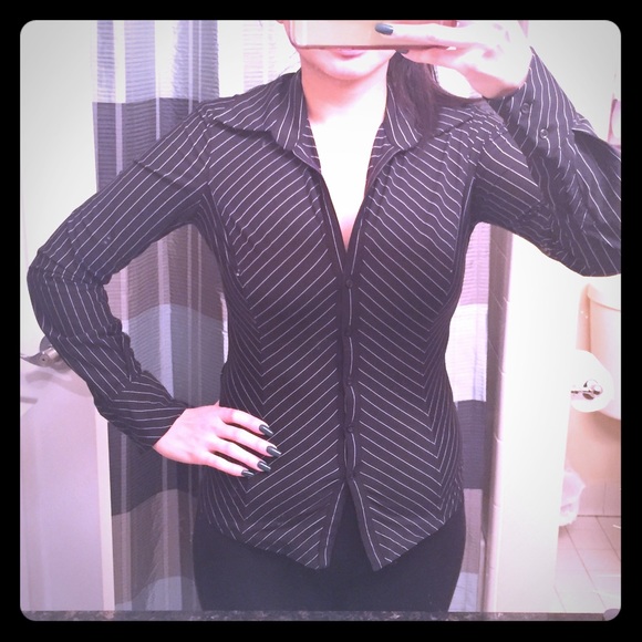 Express Button Down - Picture 2 of 4