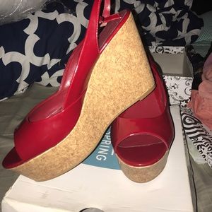 Women size 11 wedge