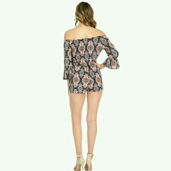 Beautiful Rompers - Picture 3 of 4