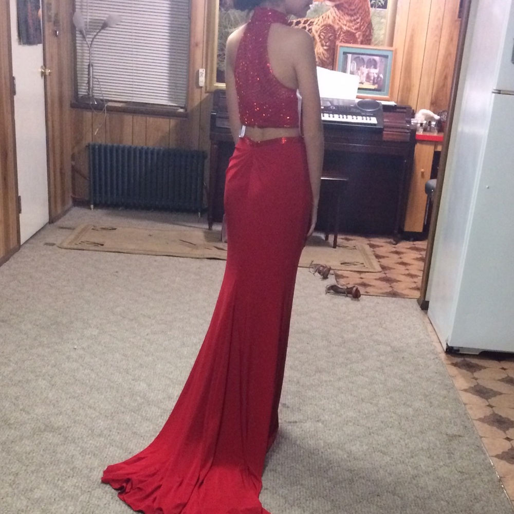 Sherri hill brand new!( HAVE TO SELL ASAP)