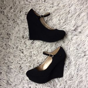 Black Mary Jane Wedges