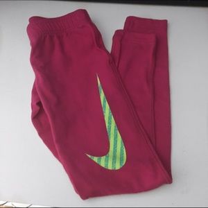 Girls Nike leggings