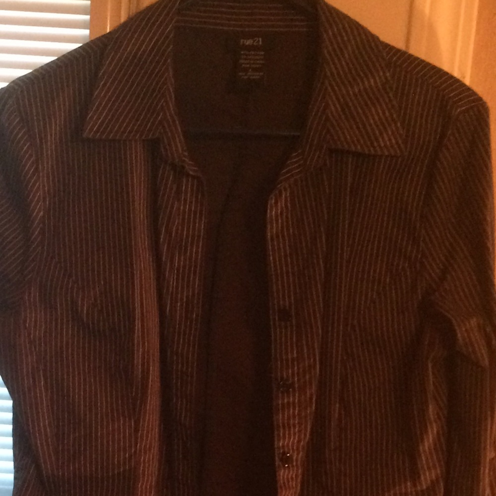 Rue 21 black pin stripe blouse