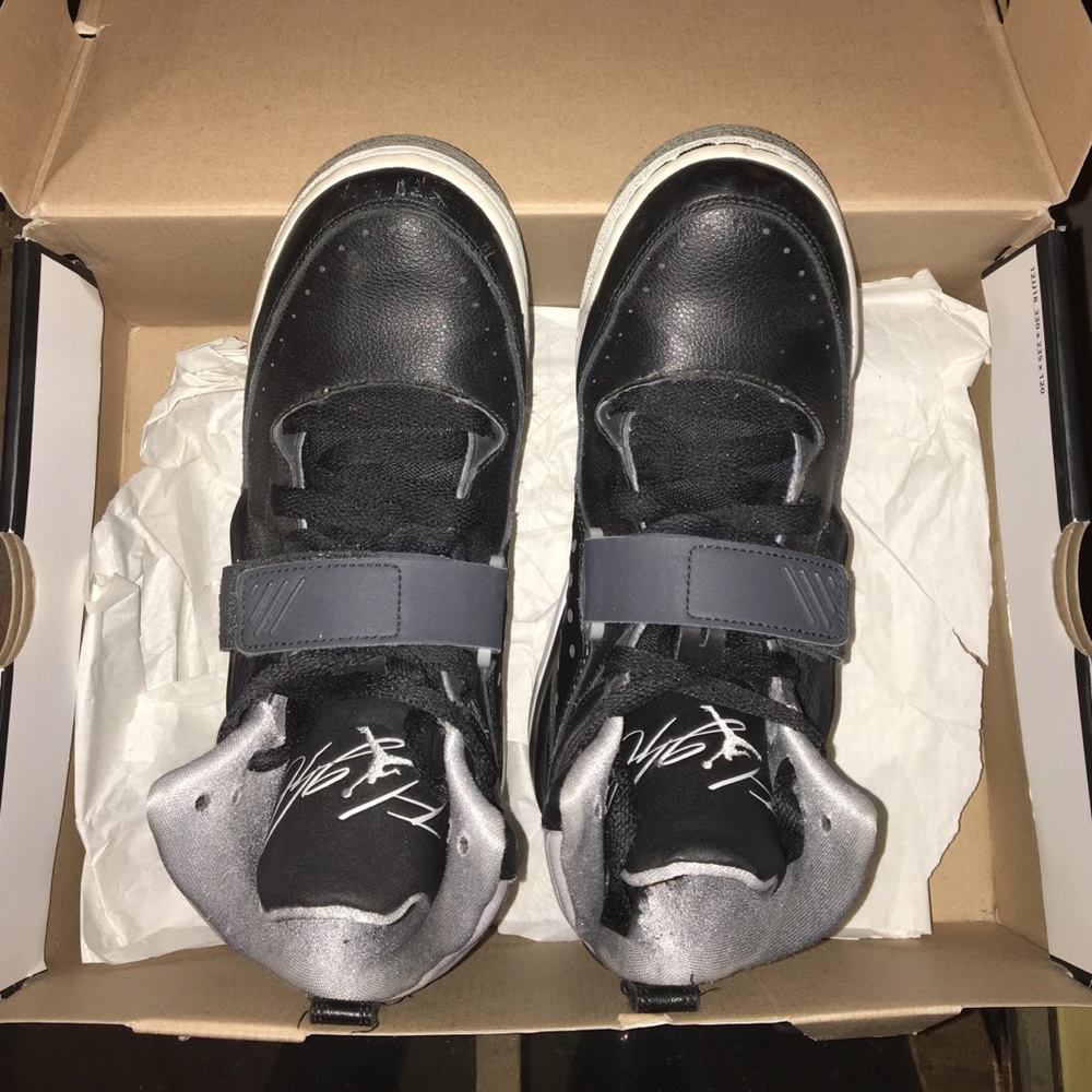 Boys Black Jordan Flight 97 BG