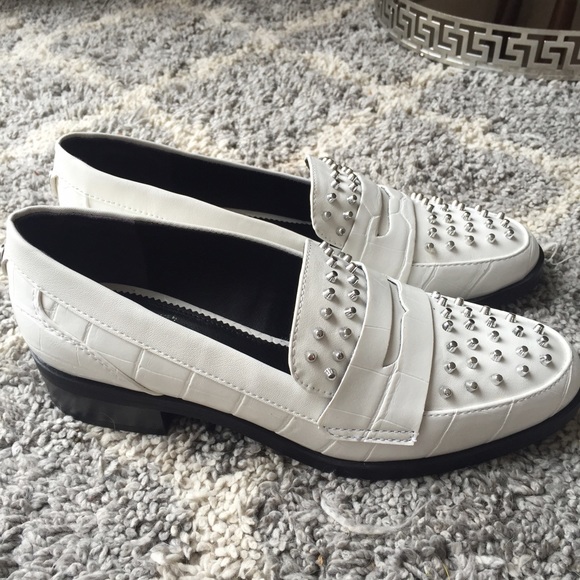 NWOT Sam Edelman Circus Lali white studded loafers - Picture 3 of 4