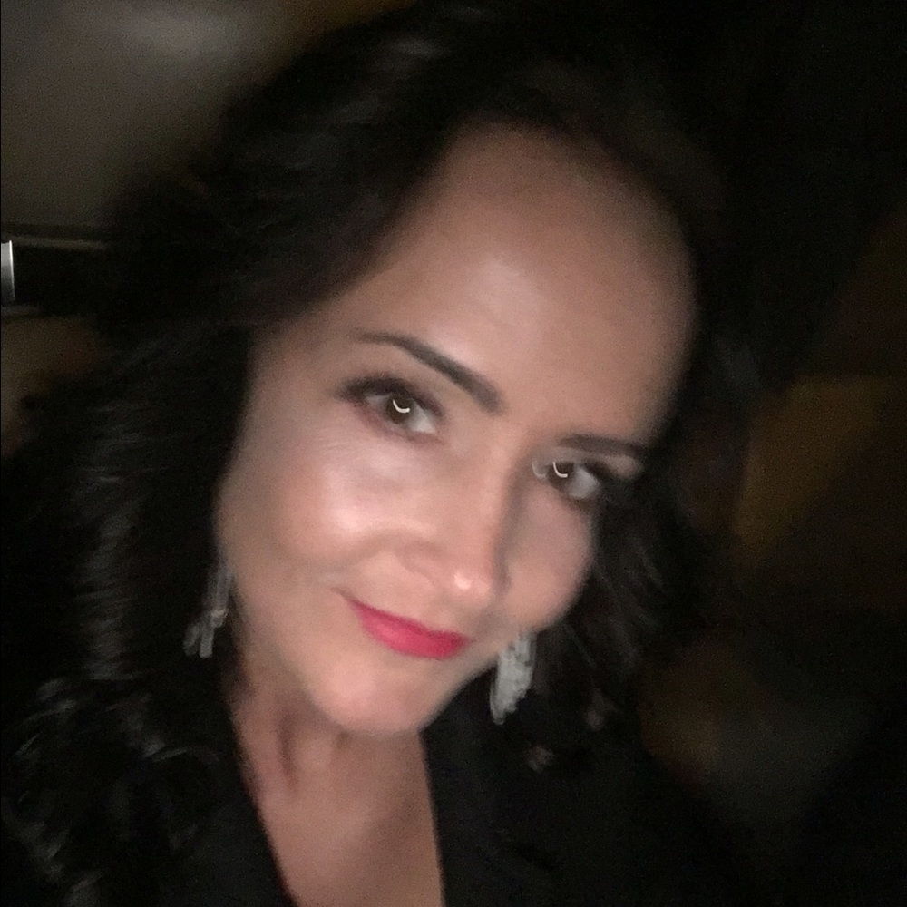 Meet your Posher, Melanie