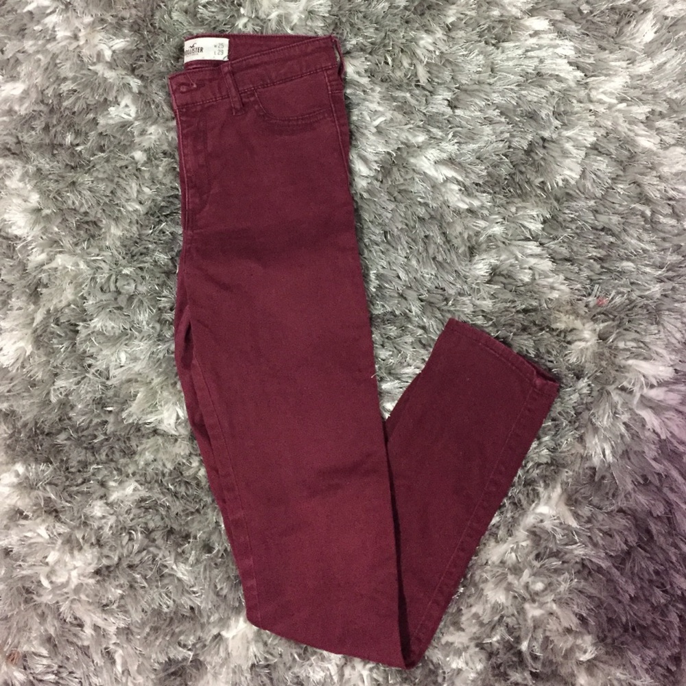 Hollister maroon jeans