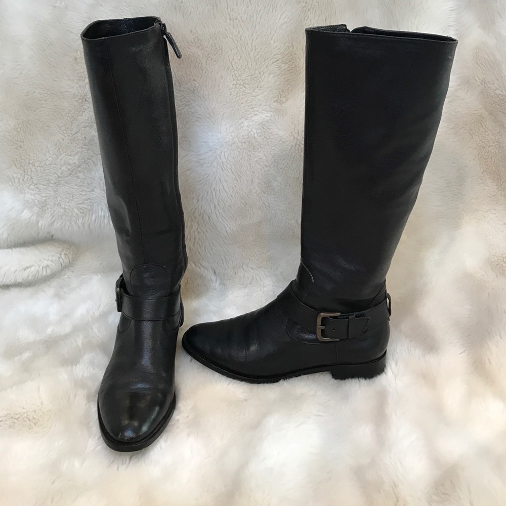 Black boots