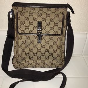 Authentic Gucci cross body bag