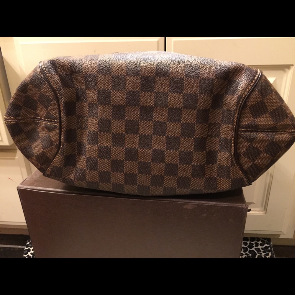 🎀 SOLD LOCALLY Authentic Louis Vuitton Sistina PM - Picture 3 of 7