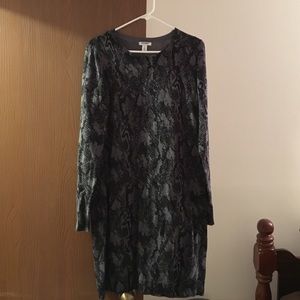 Old navy black and grey sweater dress