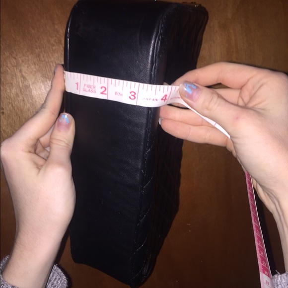 Purse - Picture 3 of 3