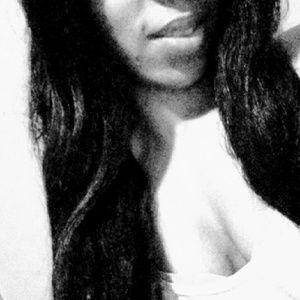 Meet your Posher, Stefanie