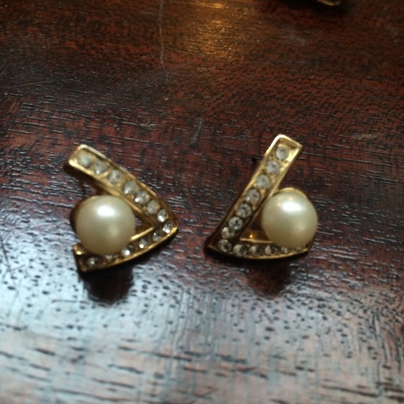 Pearl rhinestone earring/pendant bundle - Picture 3 of 4