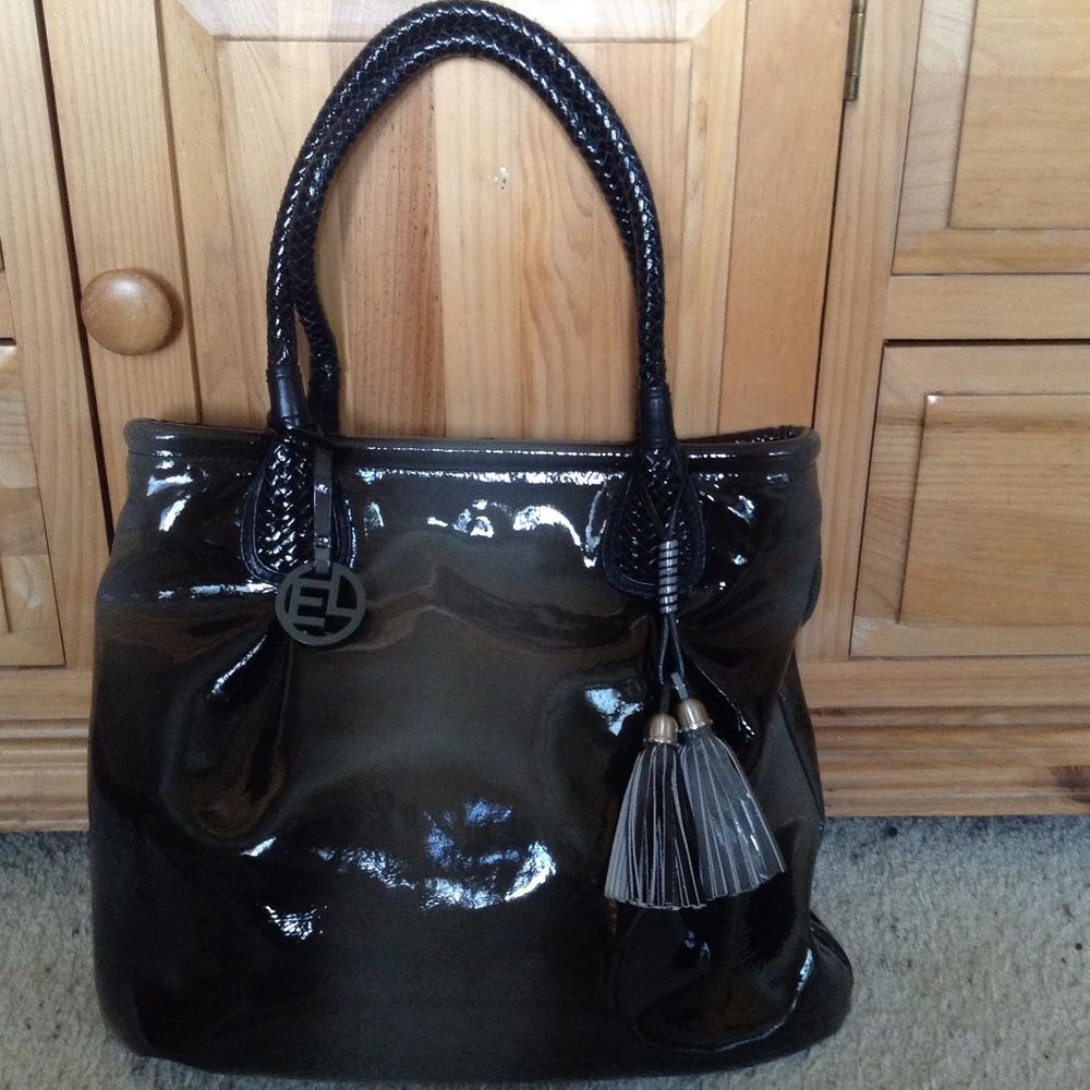 Elliott Lucca St. Bart's Shopper