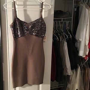 Guess bandage dress brown with sequins nwt size a