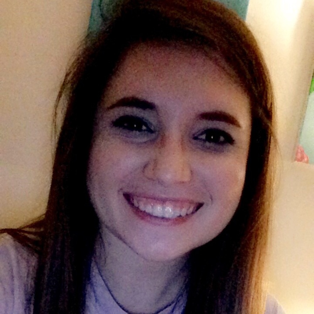 Meet your Posher, Cora