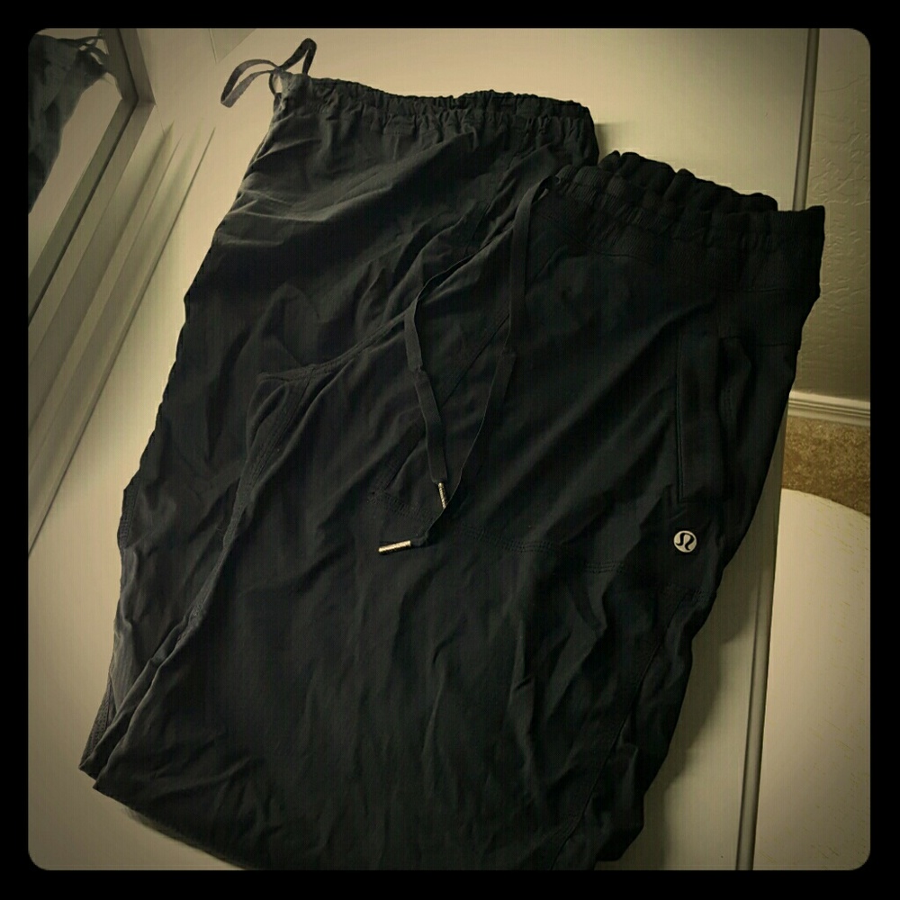 Lululemon studio pants 🌸 unlined🌸