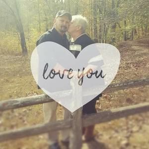 Meet your Posher, Gay