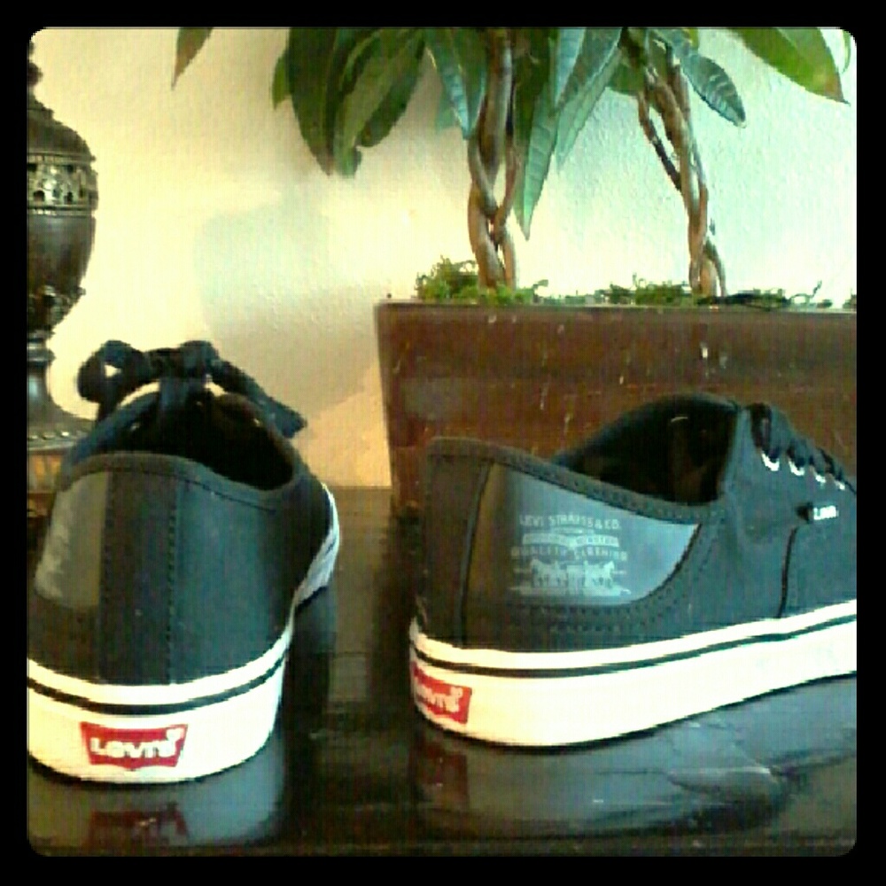 LEVI'S Worn for 3 hours super comfy
