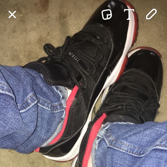 Jordan bred 11 low - Picture 1 of 3