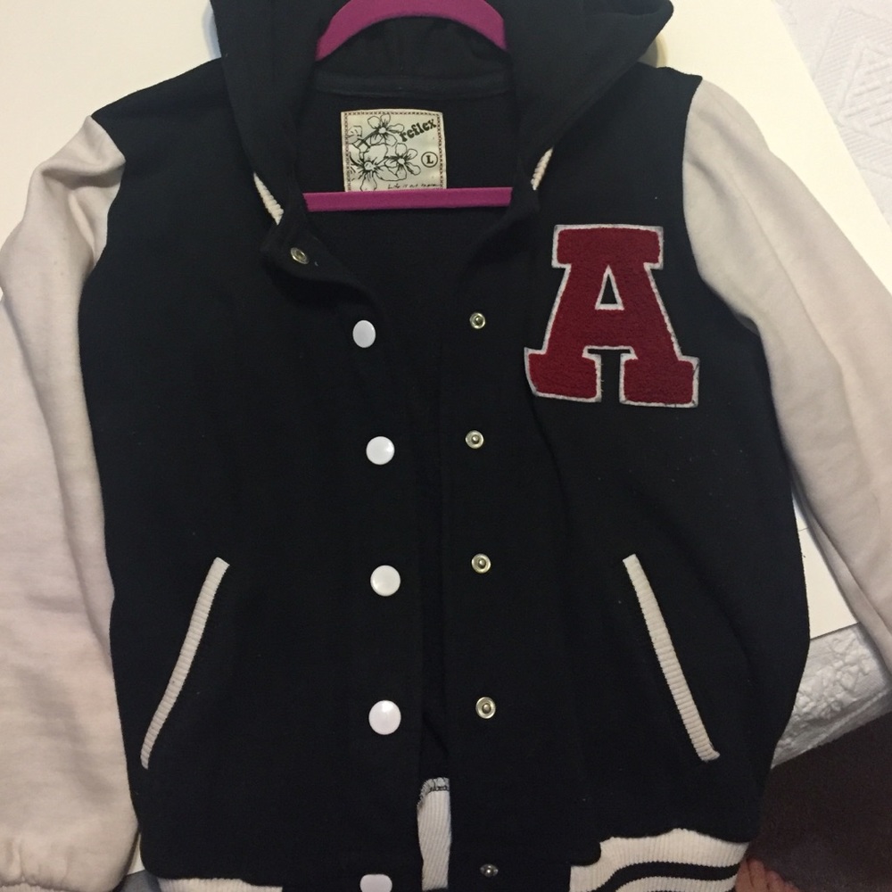 Athletic jacket