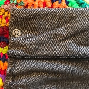 Lululemon Herringbone WUP