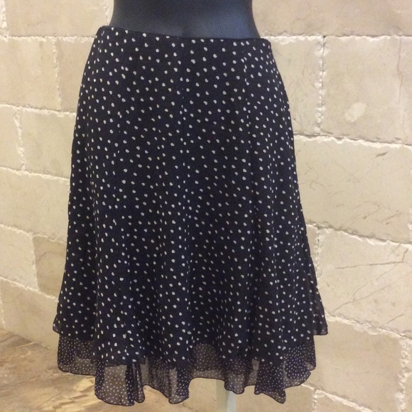 White House Black Market Dresses & Skirts - White House 🏡 Black Market Polka Dot Skirt Sz 0