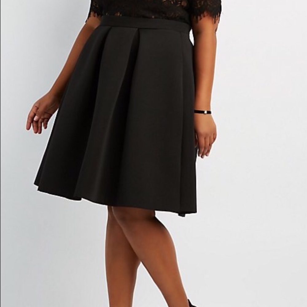 Brand New Subba Skirt ‼️‼️‼️