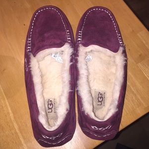 Ugg "Ansley" slippers